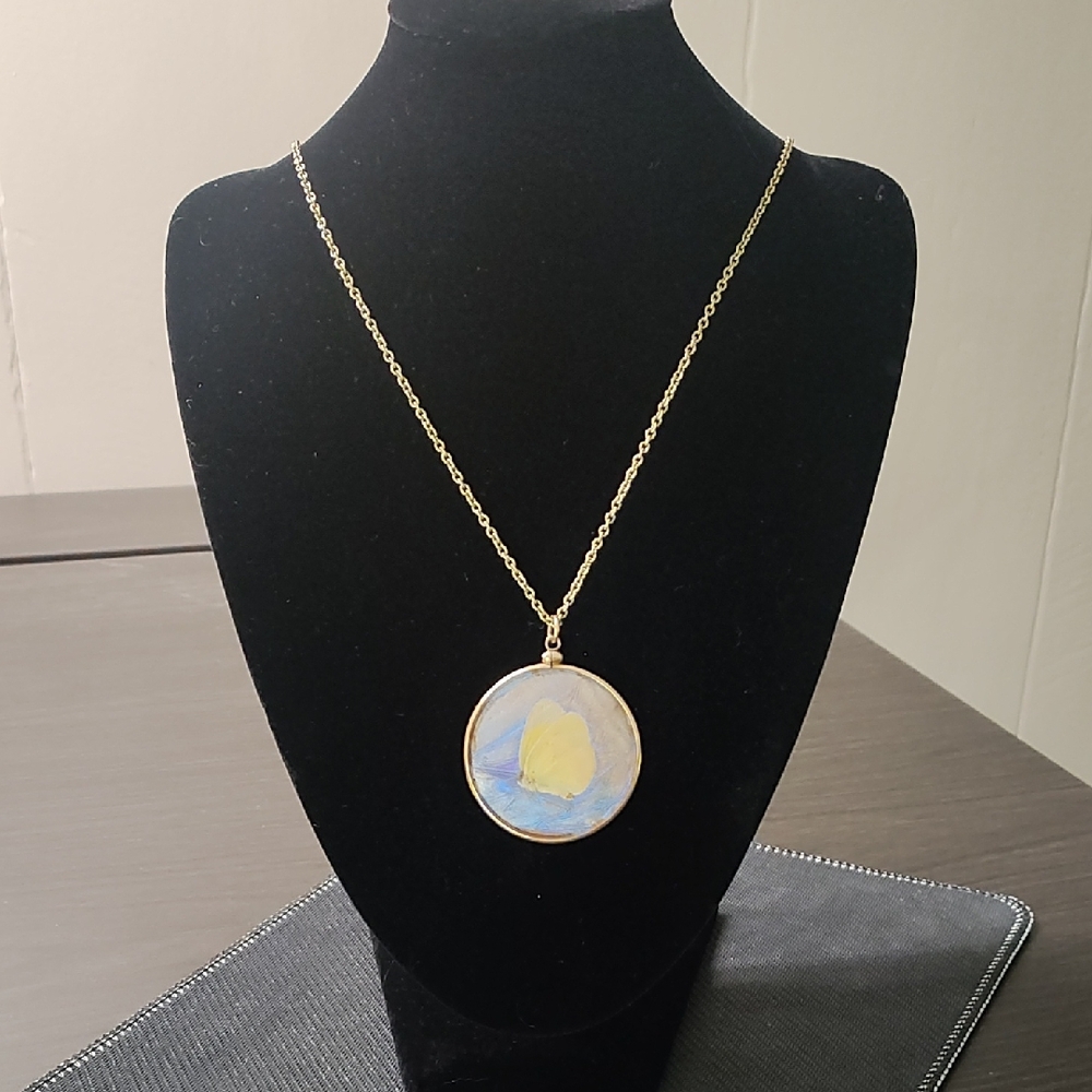 Elegant Butterfly Pendant Necklace